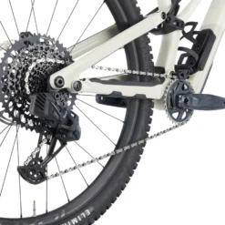 Specialized Stumpjumper EVO Expert Carbon 29" Mountainbike Modell 2023 18 Specialized Stumpjumper EVO Expert Carbon 29" Mountainbike Modell 2023 -Angebote Rad Gipfel Store 477250