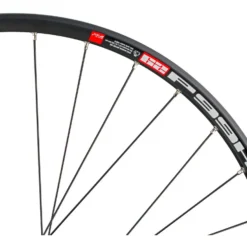 Bc Basic Urban Shutter Precision/XT Disc Center Lock 28" Laufradsatz 14 Bc Basic Urban Shutter Precision/XT Disc Center Lock 28" Laufradsatz -Angebote Rad Gipfel Store 192826