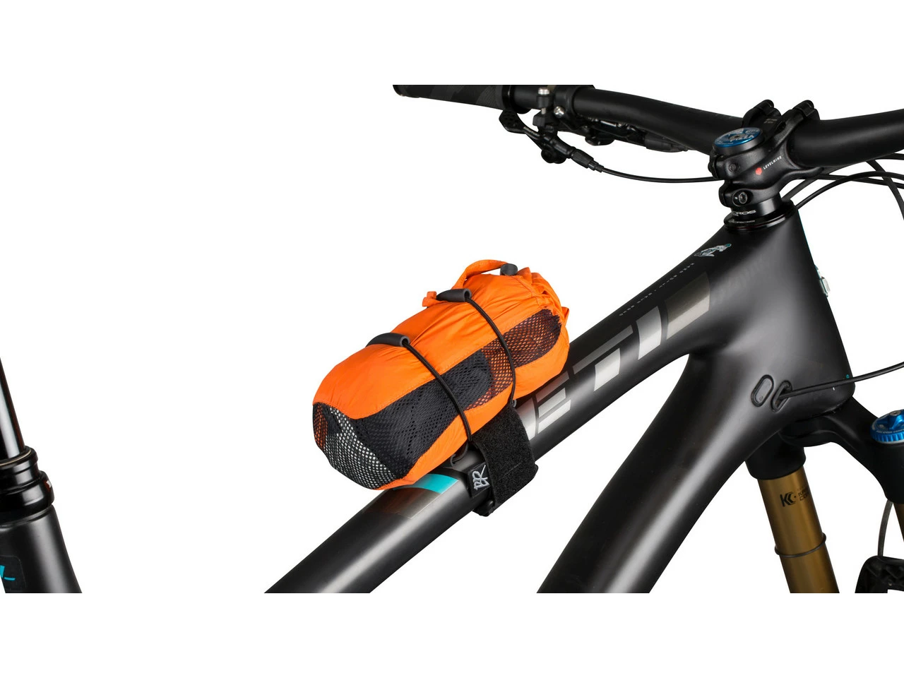 Backcountry Research Super 8 Top Tube Mount Befestigungsband 7 Backcountry Research Super 8 Top Tube Mount Befestigungsband – Bild 5