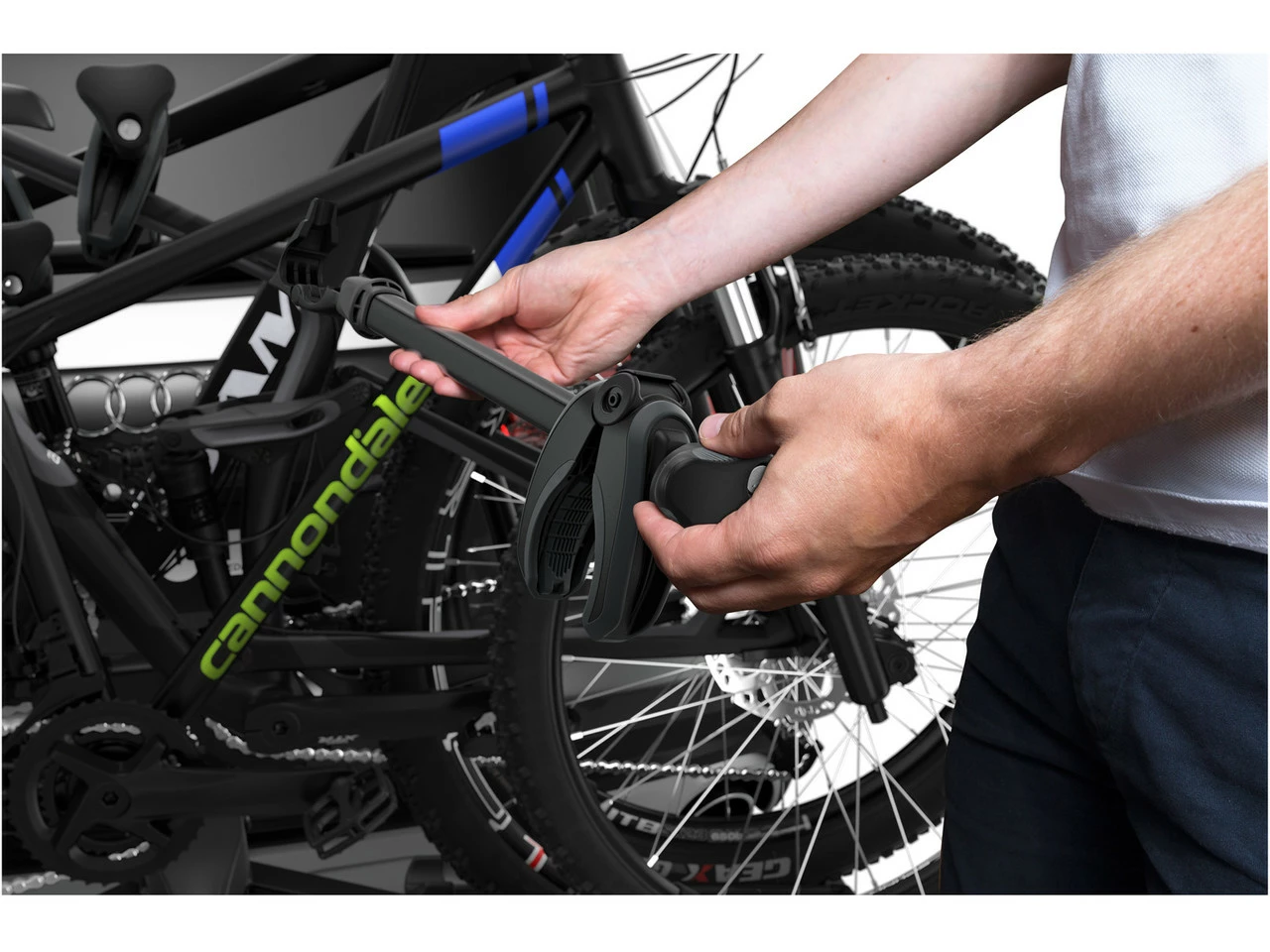 Thule VeloSpace XT 3 Fahrradträger Für Anhängerkupplung 13 Thule VeloSpace XT 3 Fahrradträger Für Anhängerkupplung – Bild 11