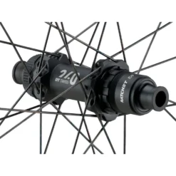 Dt-swiss EXC 1501 SPLINE 30 Carbon Boost Disc Center Lock 27,5" Laufradsatz 13 Dt-swiss EXC 1501 SPLINE 30 Carbon Boost Disc Center Lock 27,5" Laufradsatz -Angebote Rad Gipfel Store 358017