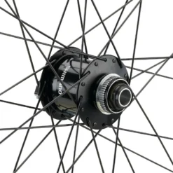 Bc Basic Urban Deore Disc Center Lock DT Swiss 533D 28" Laufradsatz 71 Bc Basic Urban Deore Disc Center Lock DT Swiss 533D 28" Laufradsatz -Angebote Rad Gipfel Store 397460