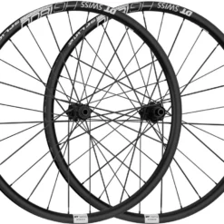 Dt-swiss HG 1800 SPLINE 25 Boost Disc Center Lock Hybrid 27,5" Laufradsatz